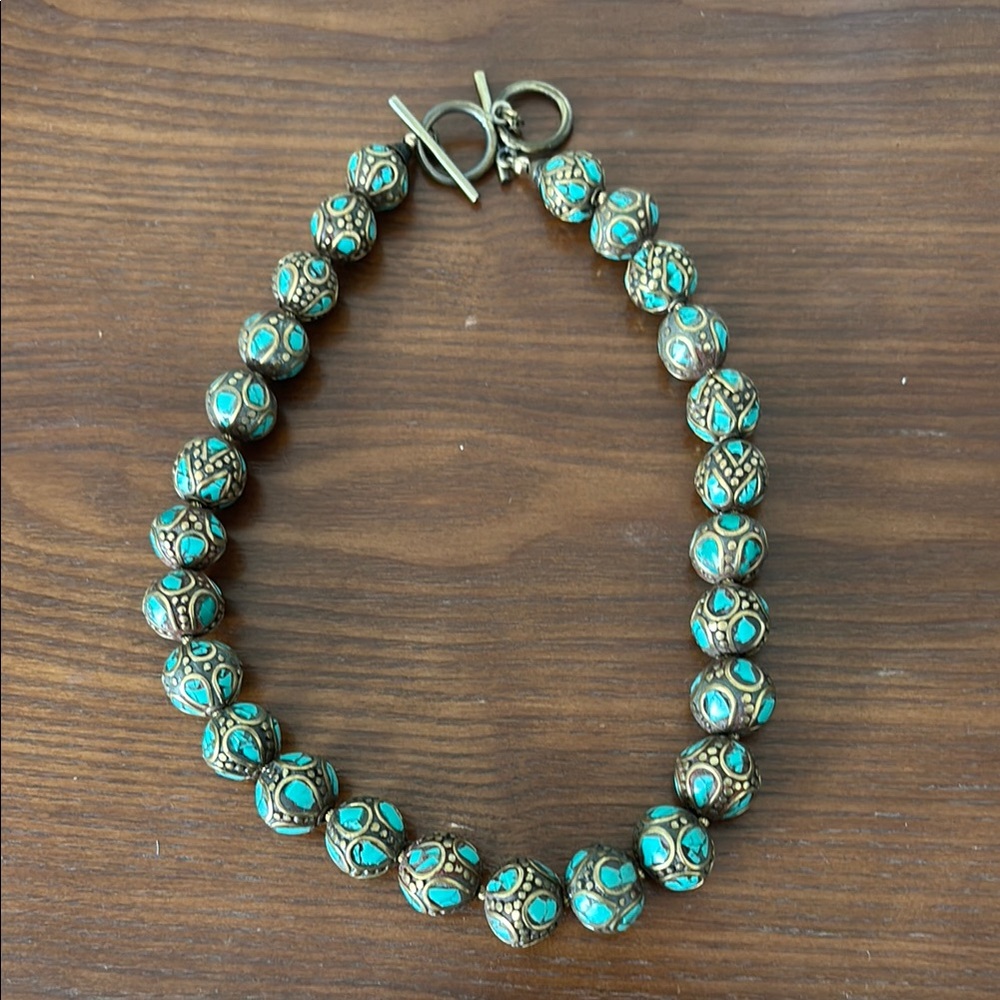 Turquoise and Gold-coloured Beaded Necklace